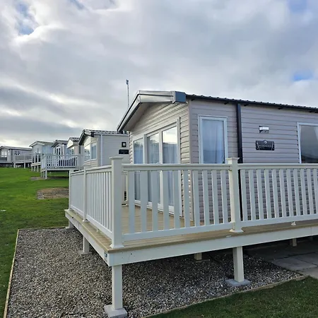 Pine Ridge B6 Camping *