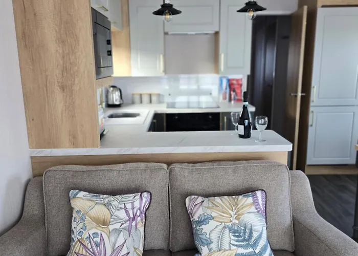 Pine Ridge B6 Camping Reighton